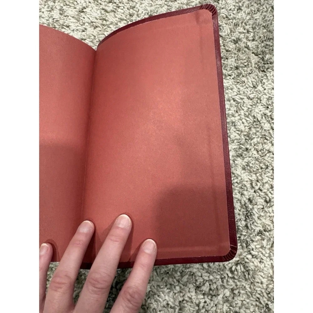 NKJV Holy Bible New King James Version Red Leather-Soft GIANT PRINT Reference
